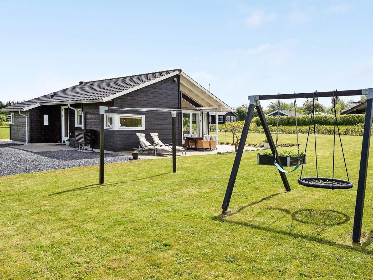 7 Person Holiday Home In Nordborg Exterior foto
